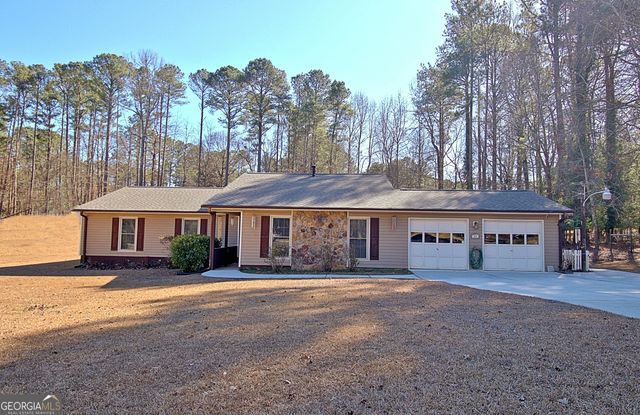 165 Pine Trail Road, Fayetteville, GA 30214