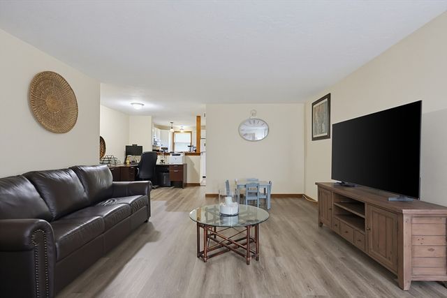 68 Village Street 68, Easton, MA 02334