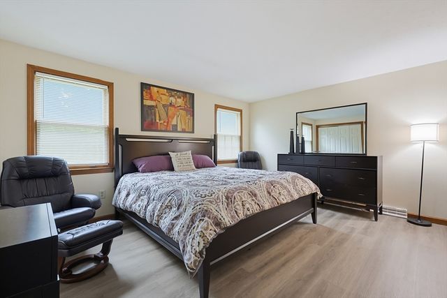 68 Village Street 68, Easton, MA 02334