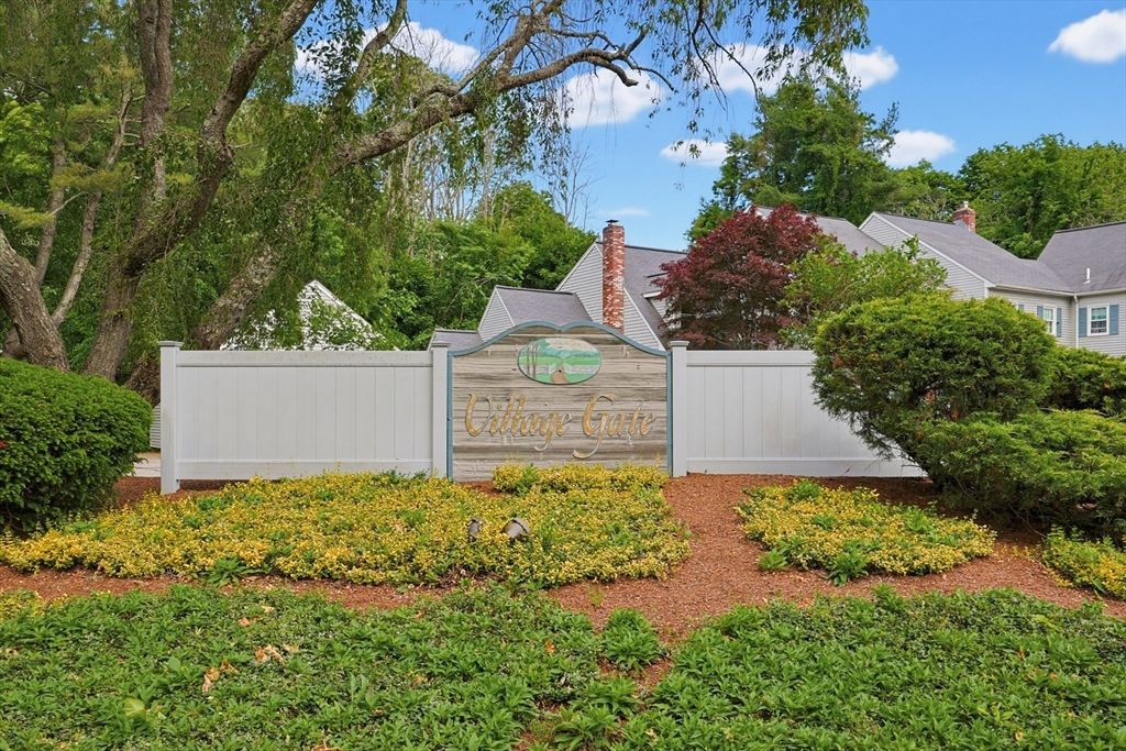 68 Village Street 68, Easton, MA 02334