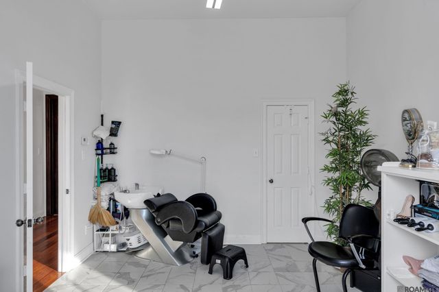 6339 Cross Gate Dr, Baton Rouge, LA 70817