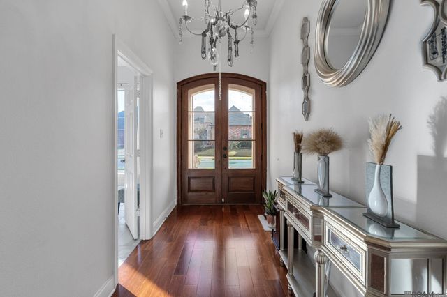 6339 Cross Gate Dr, Baton Rouge, LA 70817