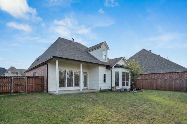 6339 Cross Gate Dr, Baton Rouge, LA 70817