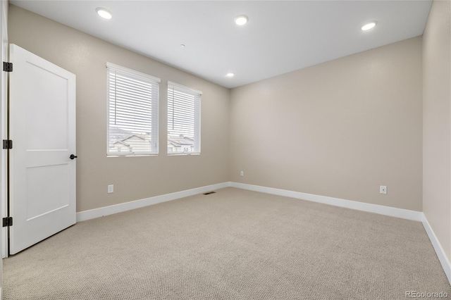 15534 W Washburn Avenue, Lakewood, CO 80228