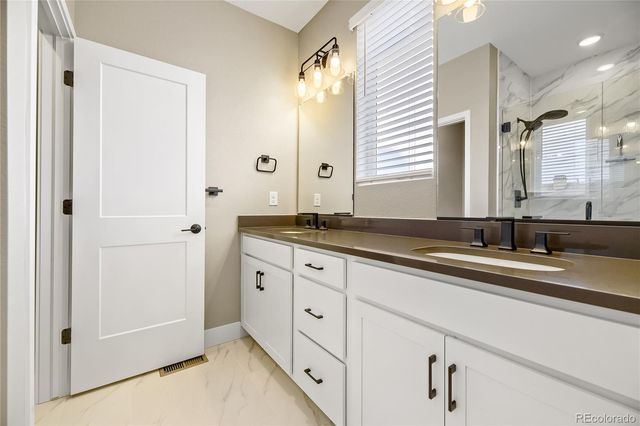 15534 W Washburn Avenue, Lakewood, CO 80228