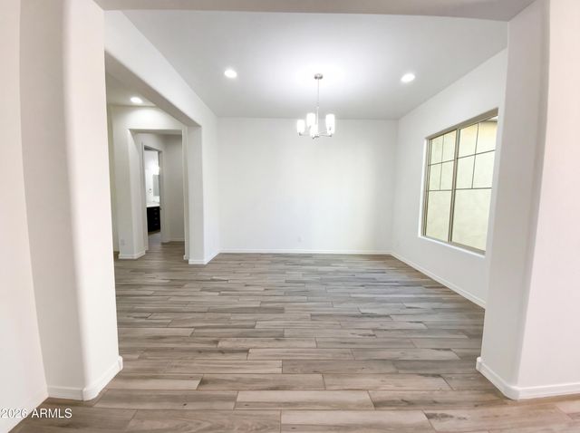 10927 E TUMBLEWEED Avenue, Mesa, AZ 85212