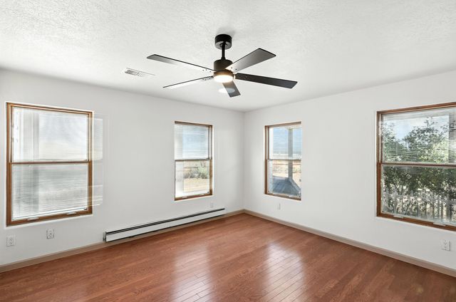 3600 ROLDAN Drive, Belen, NM 87002