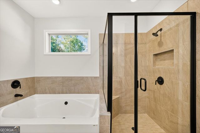 205 Barnett Lane, Thomaston, GA 30286