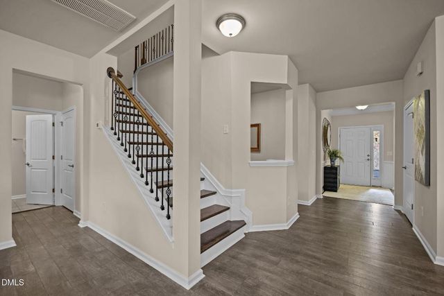 217 Oakmere Drive, Cary, NC 27513