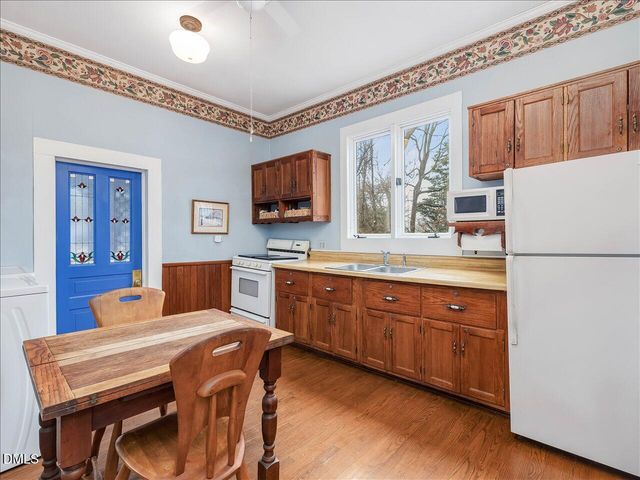 298 E Salisbury Street, Pittsboro, NC 27312