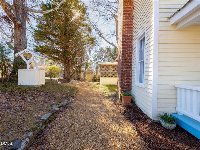 298 E Salisbury Street, Pittsboro, NC 27312