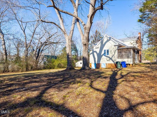 298 E Salisbury Street, Pittsboro, NC 27312