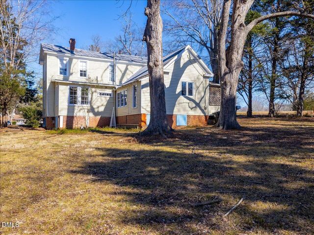 298 E Salisbury Street, Pittsboro, NC 27312