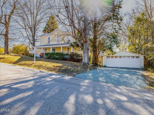 298 E Salisbury Street, Pittsboro, NC 27312