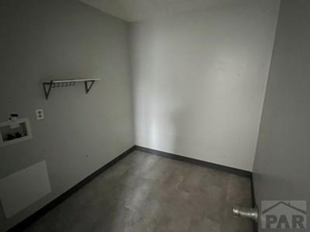 3131 Skyview Ave, Pueblo, CO 81008