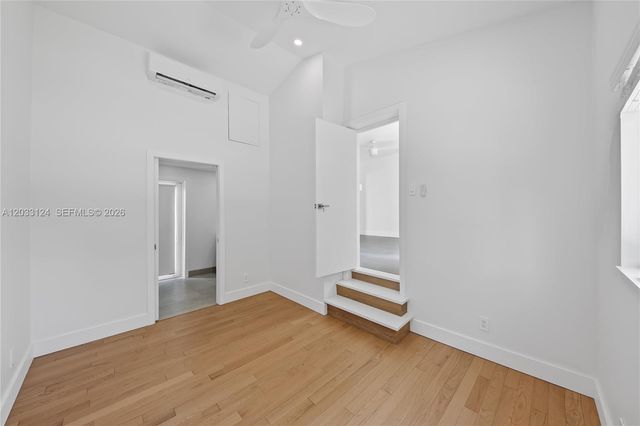 565 NW 44th Street, Miami, FL 33127