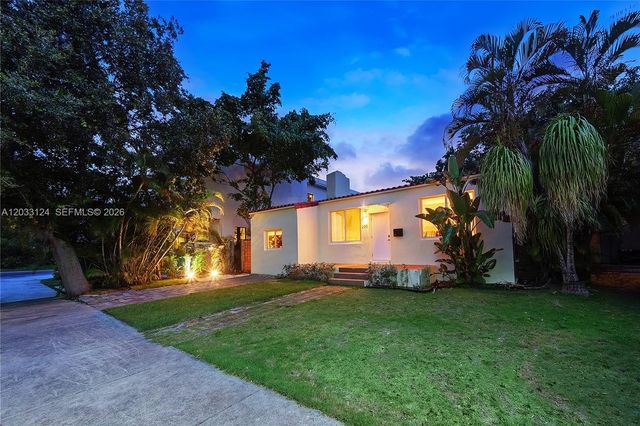 565 NW 44th Street, Miami, FL 33127