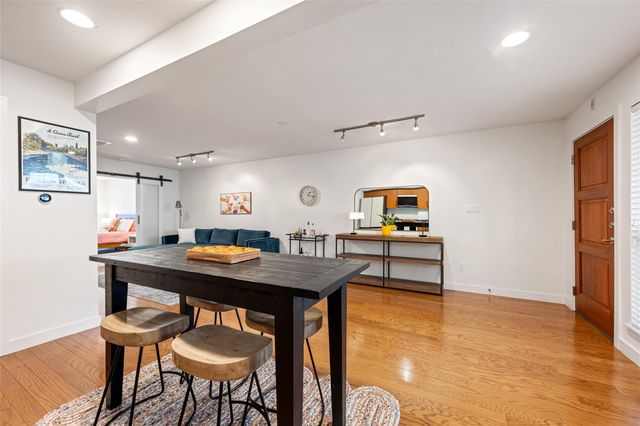 1115 10th ST 209, Austin, TX 78703