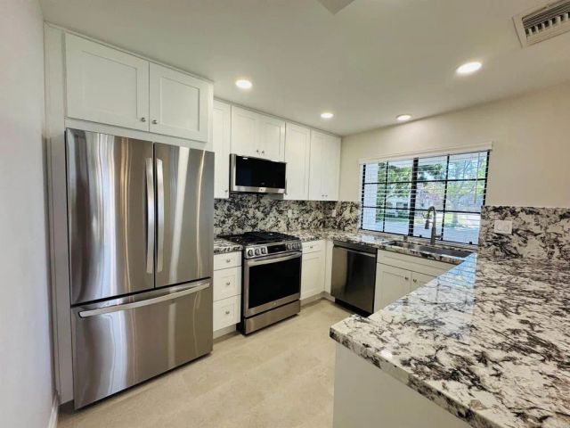 3539 Voyager Circle, San Diego, CA 92130