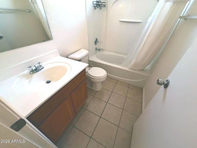 40440 N HIGH MEADOWS Drive, San Tan Valley, AZ 85140