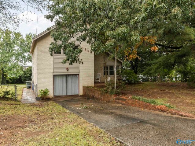 1208 Blevins Gap Road SE, Huntsville, AL 35802