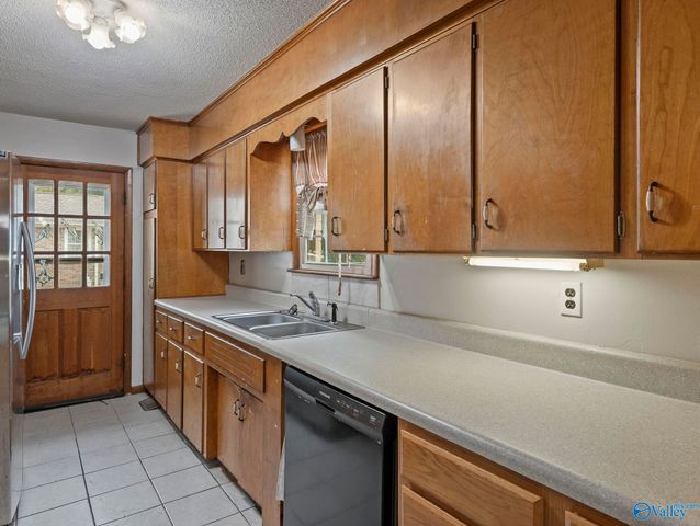 1208 Blevins Gap Road SE, Huntsville, AL 35802