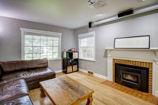 207 S Owen Drive, Madison, WI 53705