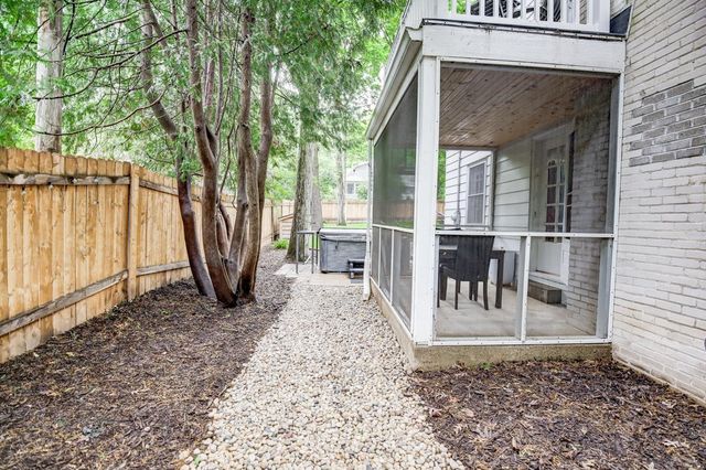 207 S Owen Drive, Madison, WI 53705