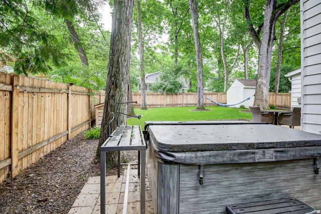 207 S Owen Drive, Madison, WI 53705