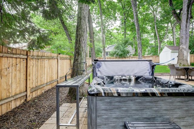 207 S Owen Drive, Madison, WI 53705