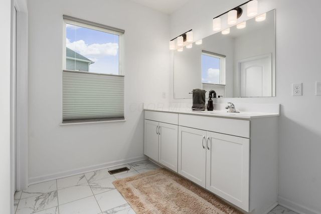 3867 Crowberry Court, Powell, OH 43065