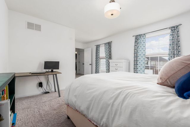 3867 Crowberry Court, Powell, OH 43065