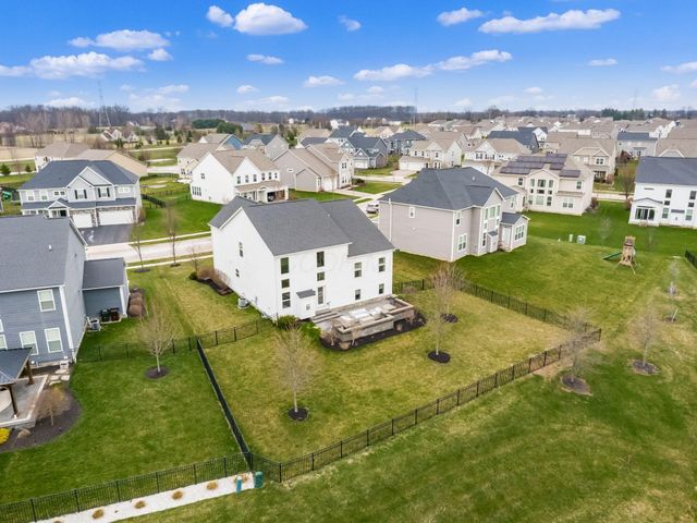 3867 Crowberry Court, Powell, OH 43065