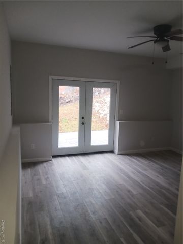 207 Roosa Gap Road, Bloomingburg, NY 12721