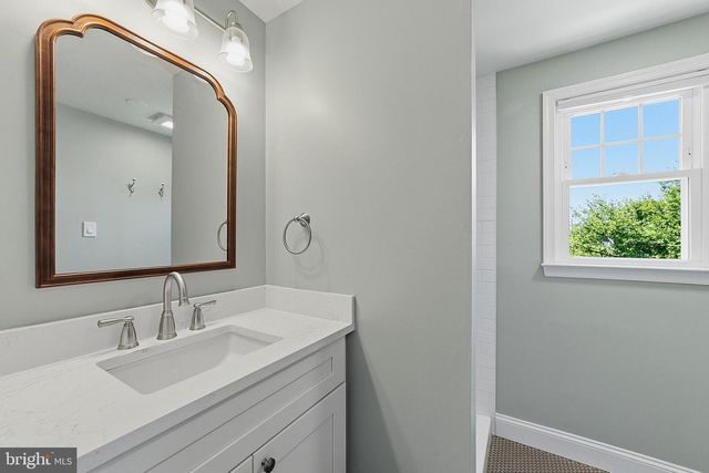 217 NANCY LN, Ewing, NJ 08638