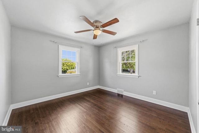 217 NANCY LN, Ewing, NJ 08638