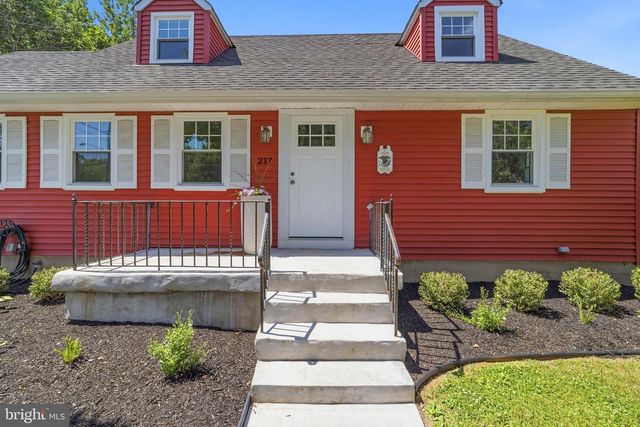 217 NANCY LN, Ewing, NJ 08638