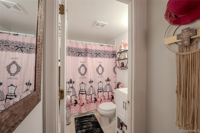130 Beach 62nd Street 60, Arverne, NY 11692