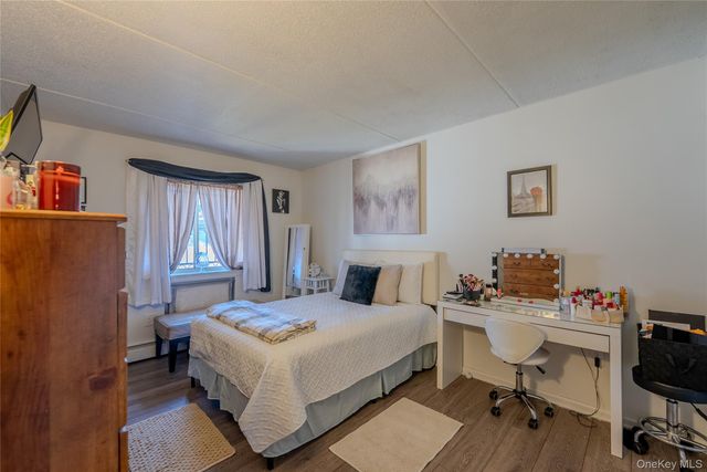 130 Beach 62nd Street 60, Arverne, NY 11692