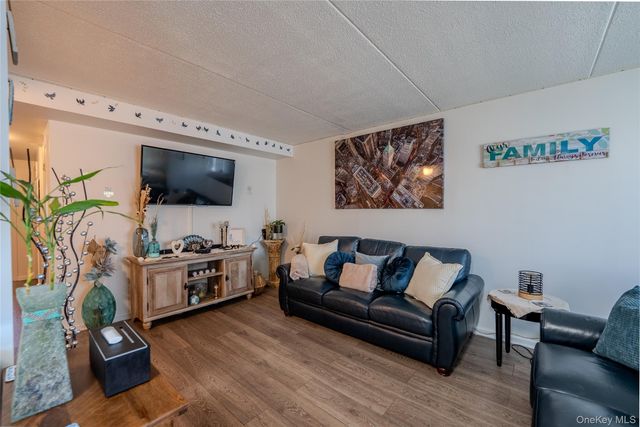 130 Beach 62nd Street 60, Arverne, NY 11692