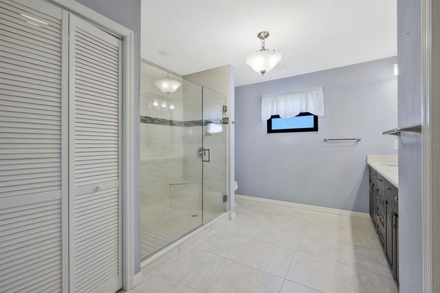 1904 SE 36TH TERRACE, Cape Coral, FL 33904