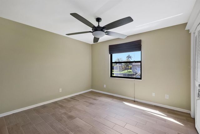 1904 SE 36TH TERRACE, Cape Coral, FL 33904