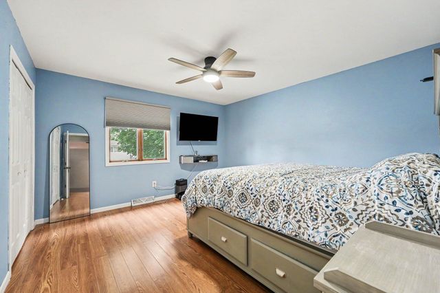 827 N Wiggs Street, Griffith, IN 46319