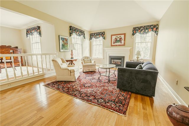 31 Tobey Woods, Pittsford, NY 14534