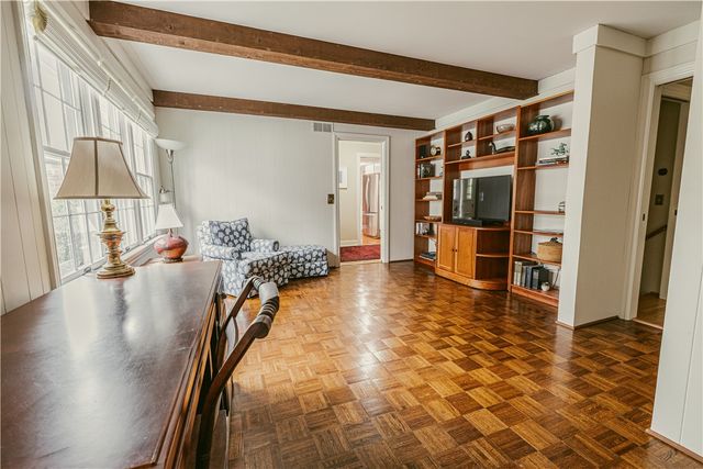 31 Tobey Woods, Pittsford, NY 14534