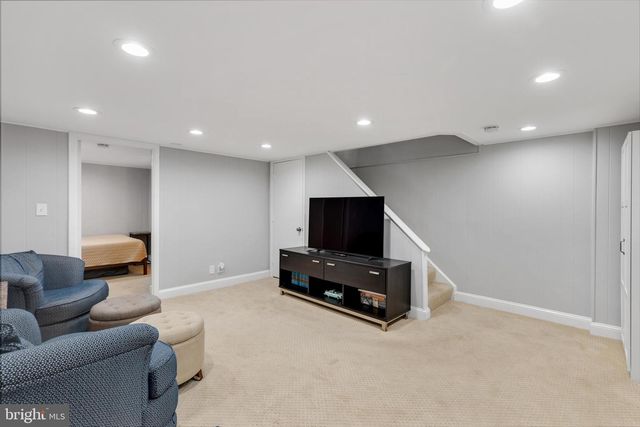 4318 35TH ST S, Arlington, VA 22206