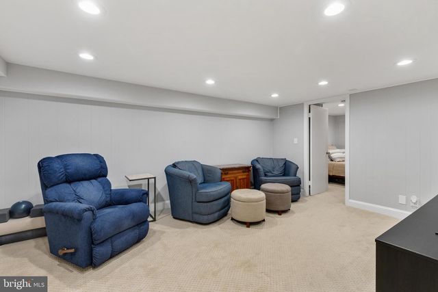 4318 35TH ST S, Arlington, VA 22206