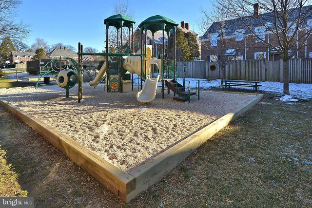 4318 35TH ST S, Arlington, VA 22206