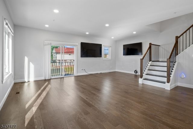 22 Arcadia Pl, Union Twp., NJ 07088