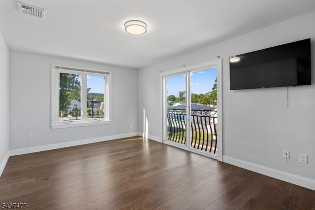 22 Arcadia Pl, Union Twp., NJ 07088